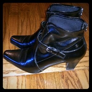 Etienne Aigner Black Ankle Boots